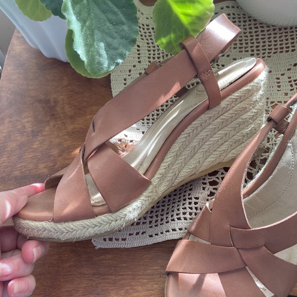 LandsEnd Leather Wedge Sandals - Picture 2 of 9